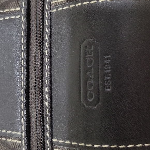 Small vintage coach bag (LIKE NEW!!) - Picture 4 of 12